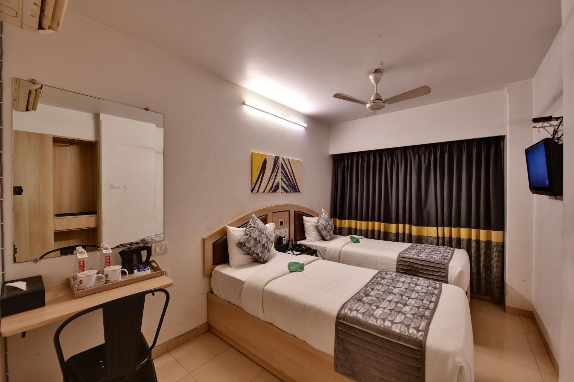 Click Andheri Midc Hotel